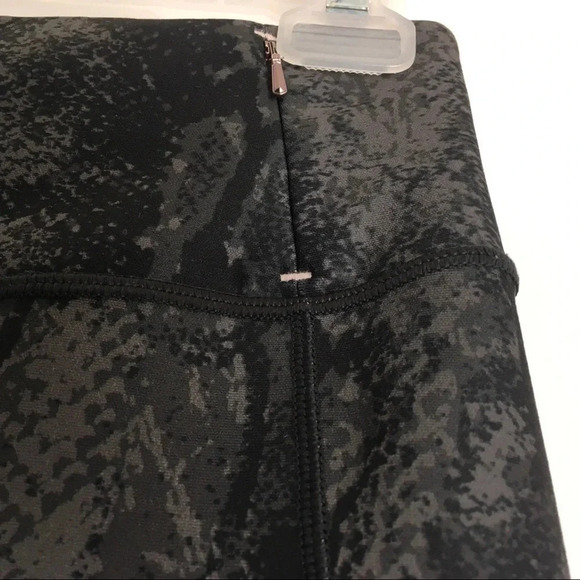 Calia Essential High Rise‎ Bike Shorts - Picture 3 of 7